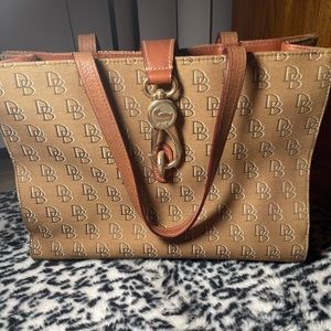 Dooney and Bourke purse
